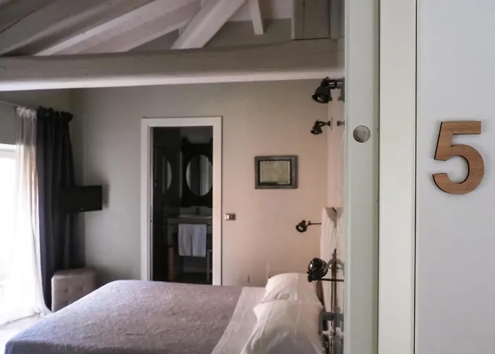 Corte Merighi Charming Rooms